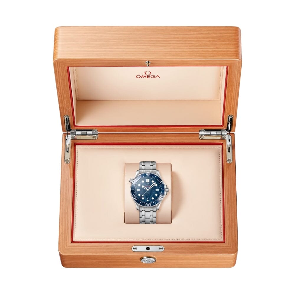 OMG Seamaster Diver 007 Edition Men's Wristwatch